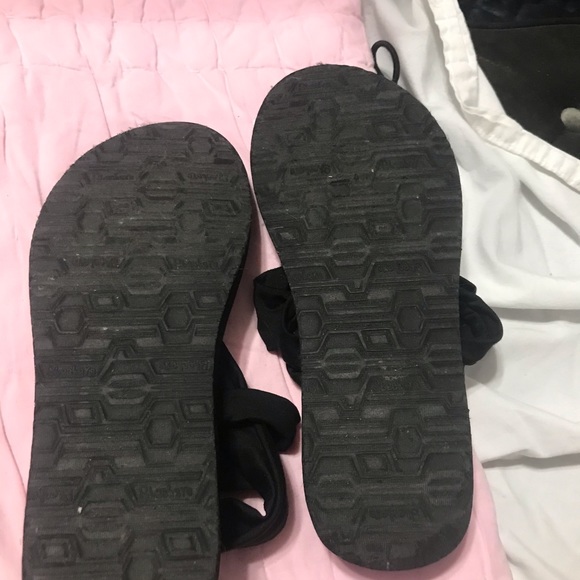 SOLD - Picture 4 of 4